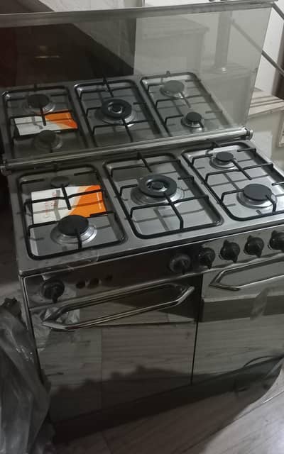 Apple Cooking Baking Range - Never Used - New Packed @ 0321-6464673