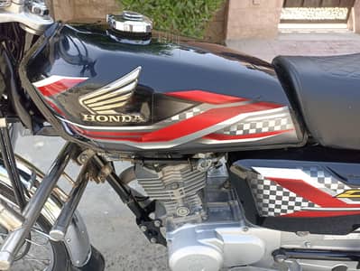 23/24 model honda 125