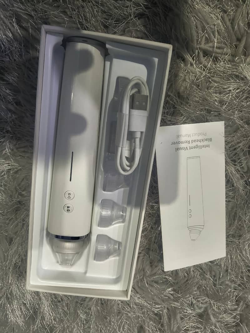 Blackhead Remover Camera Version | Deep Pore Cleaning Tool 1