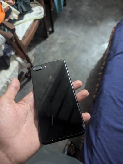 Apple iPhone 7 Plus 128 gb pta approved