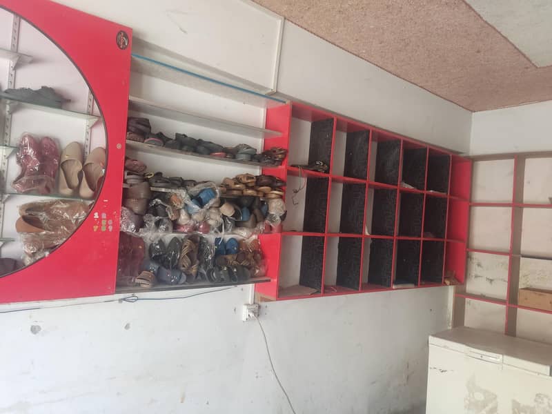 Full shop fitting 1