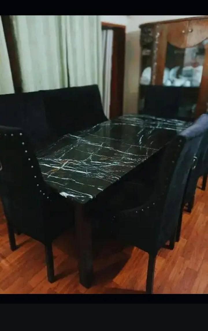 Dining table 5