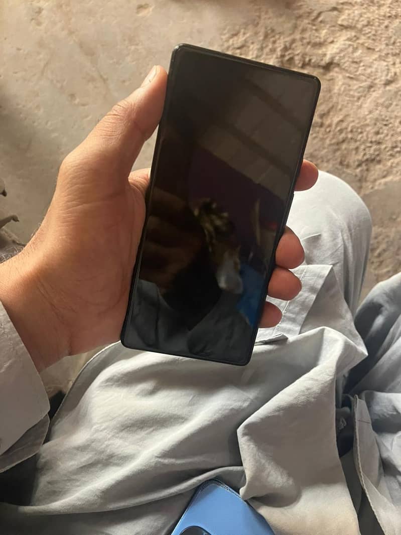 Google Pixel 6a 5