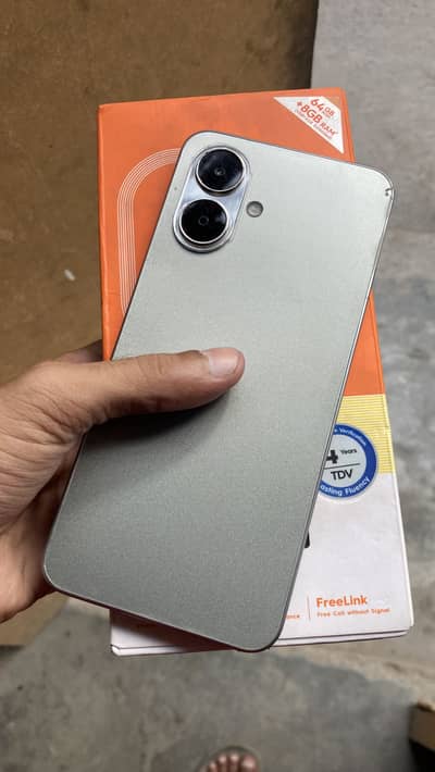 Tecno Spark Go 2