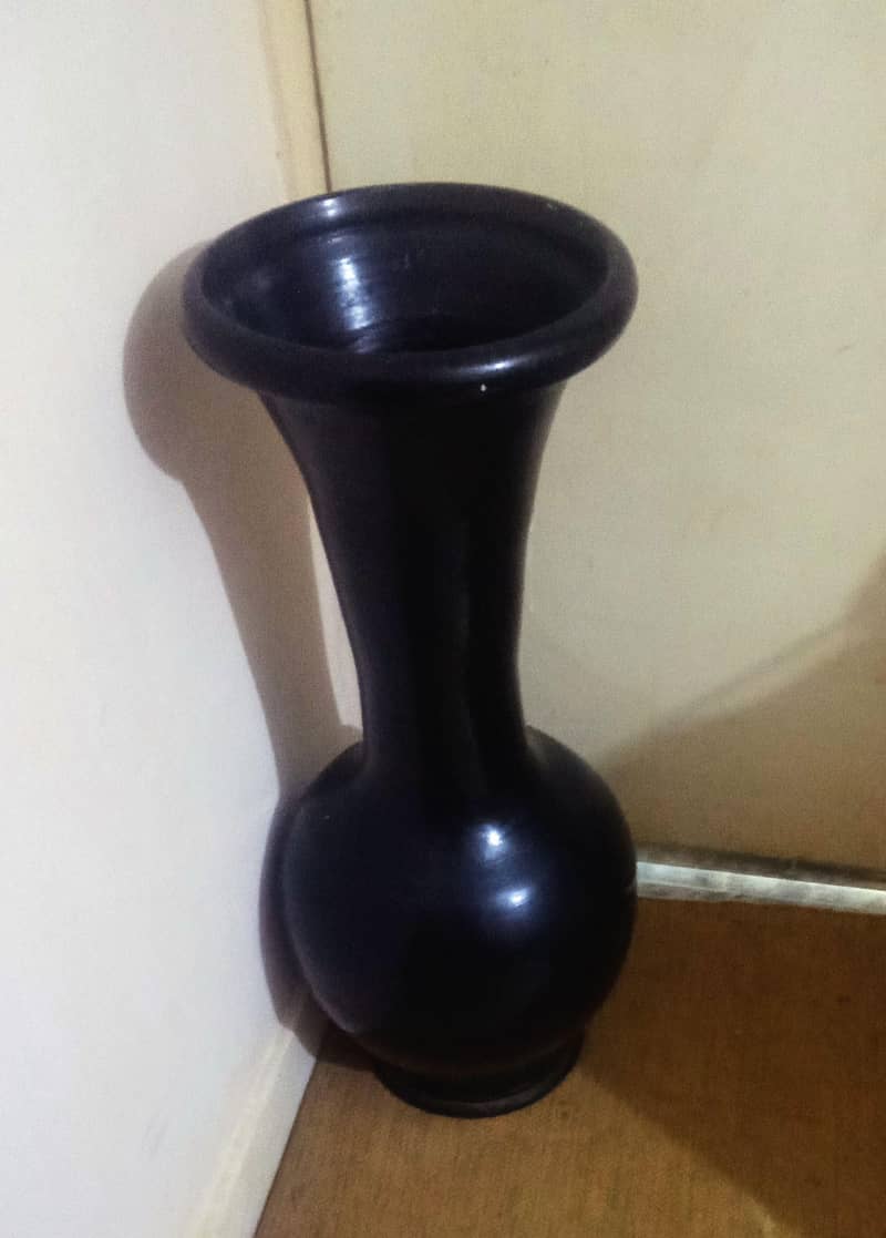 big size vase 0