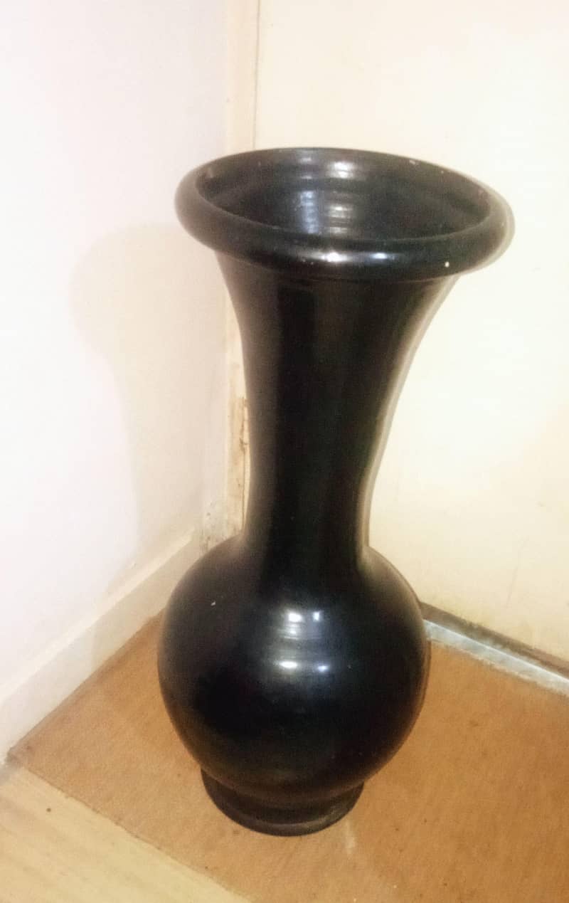 big size vase 1