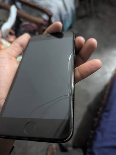 Apple iPhone 7 Plus 128 gb pta approved