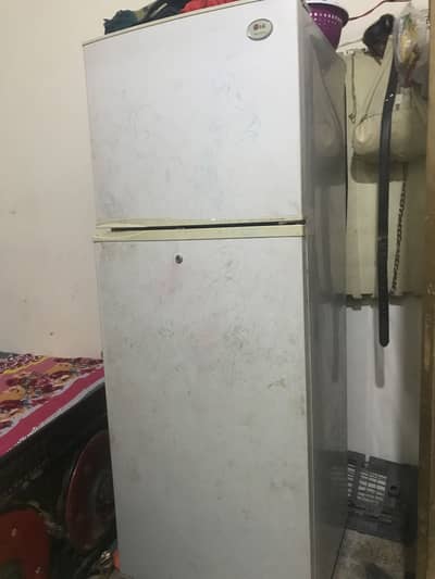 Lg Fridge imported all ok argent sell read description