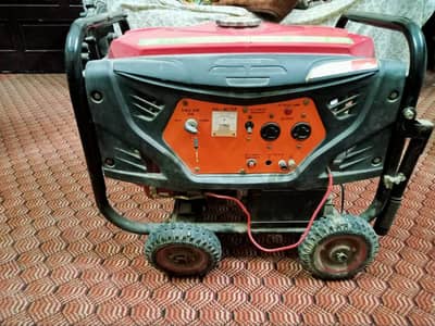 Portable Generator almost new switch start as well as push start too