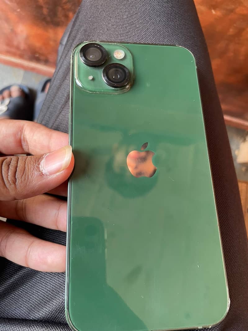 Apple iPhone 13 1