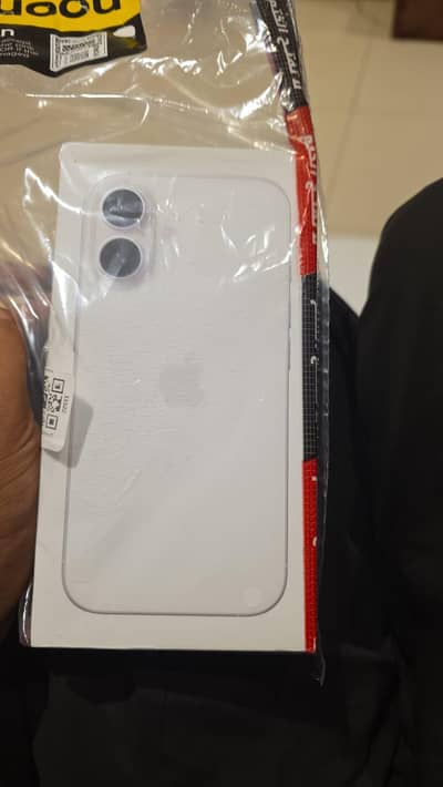 Apple iPhone 16 box pack sealed