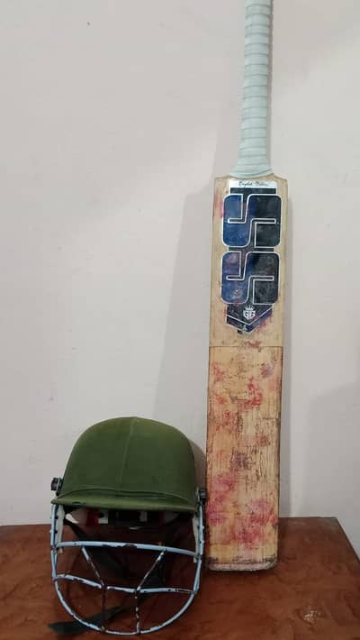 Hard ball Bat with Helmet