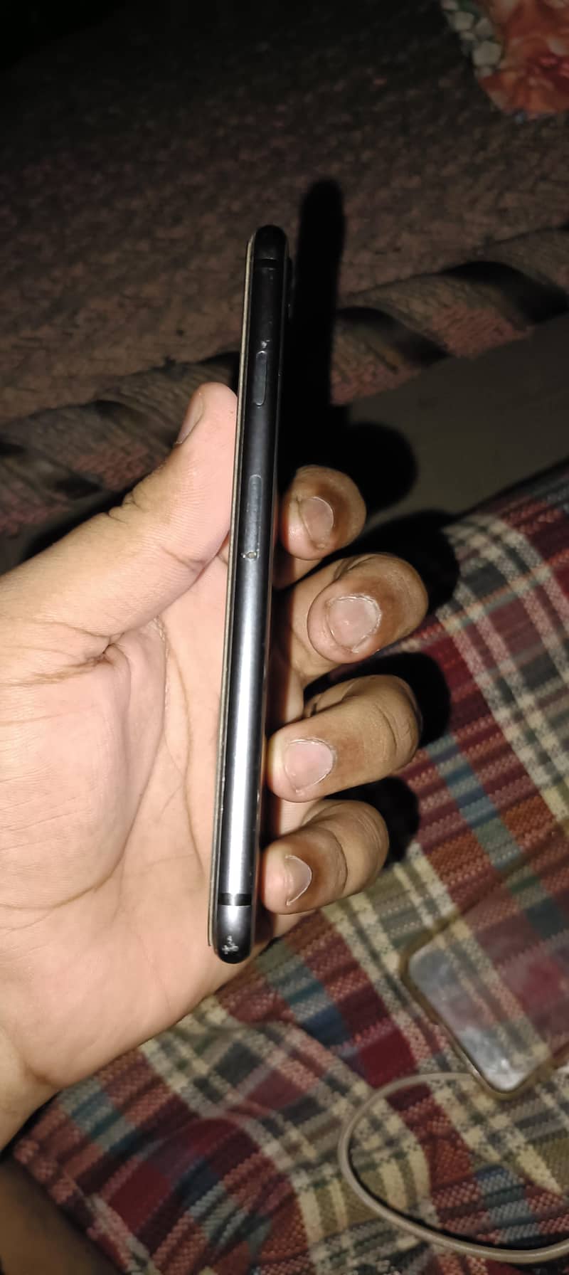 Apple iPhone 8 3