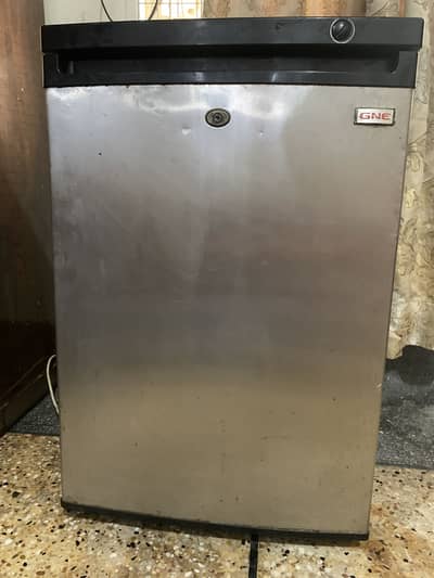 Deep freezer