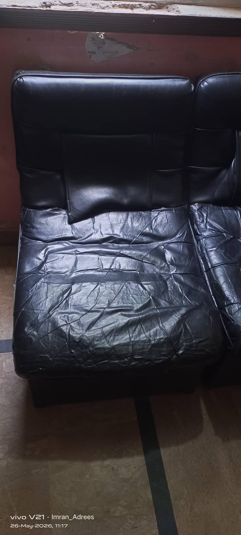 5 piece Sofa 1