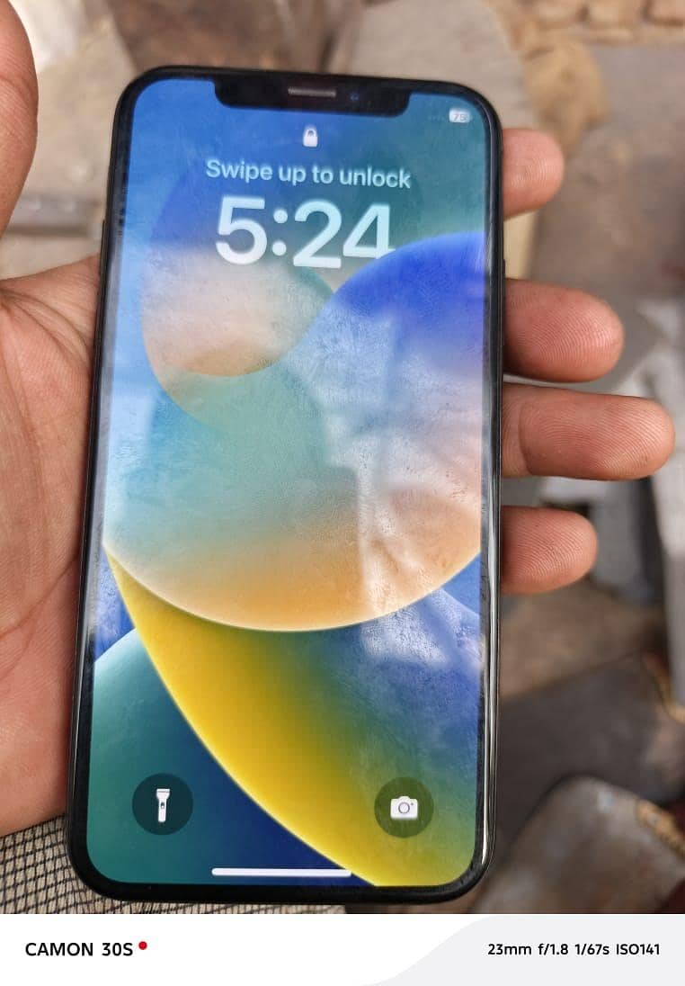 Apple iPhone X 0
