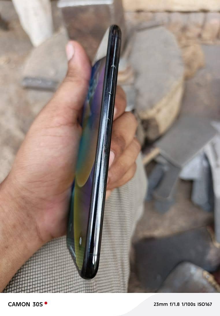 Apple iPhone X 1