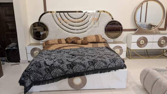 bed + side table + dressing