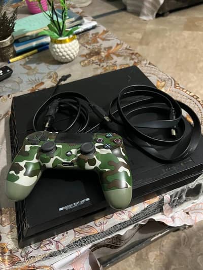 PS4 console with one Controller | like new | complete accessories
