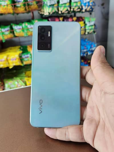 9/10 condition all ok no open no repair Box plus charger available