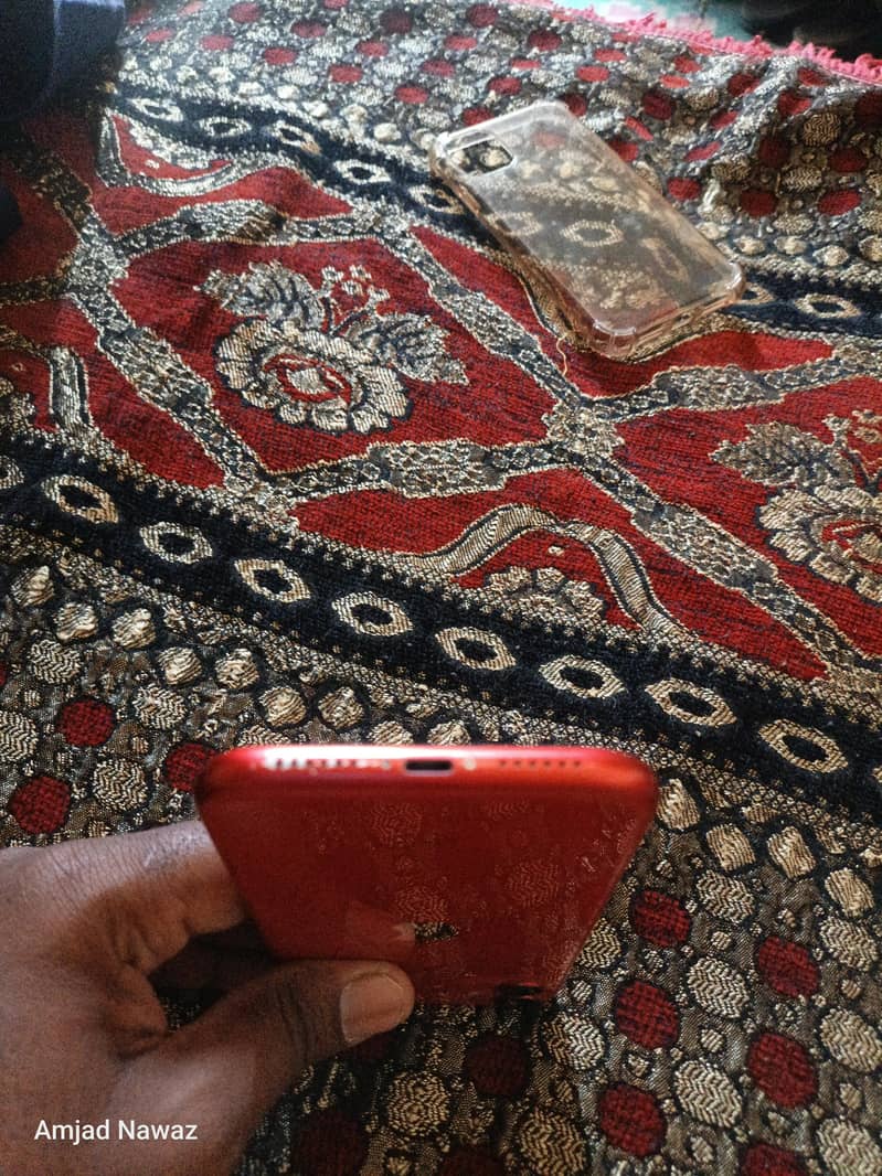 Apple iPhone 11 3