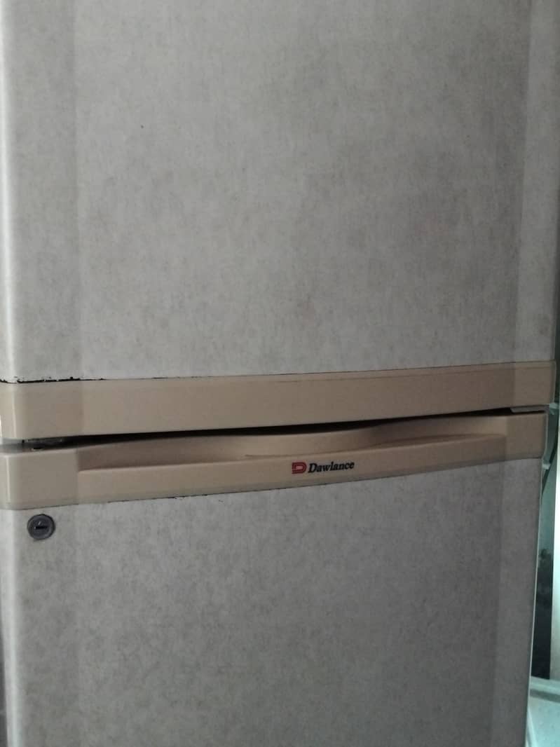 Dawlance Refrigerator 0