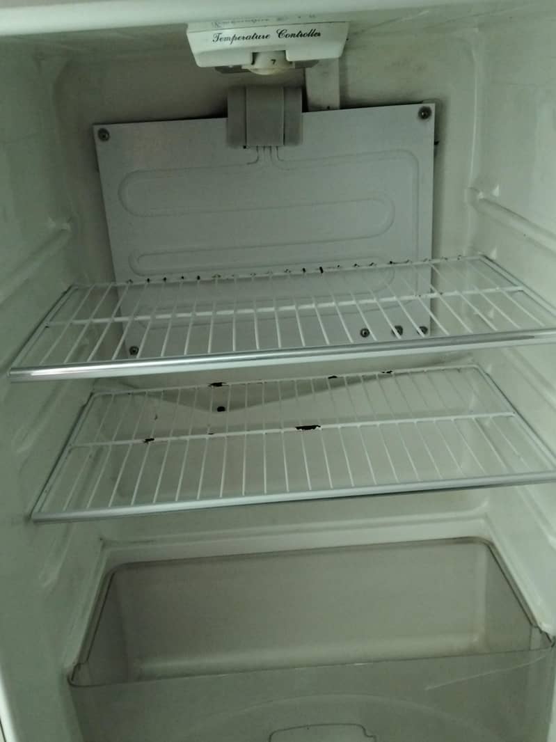 Dawlance Refrigerator 3