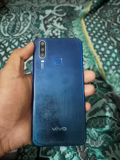 Vivo y15 for sale 4/64