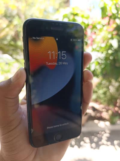 i phone 7 128 GB noon pta