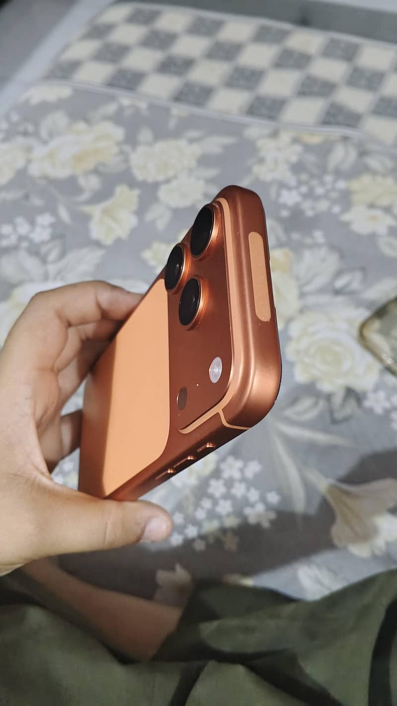 Apple iPhone 17 Pro 1