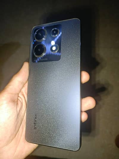 Infinix Note 30 ram 8 memory 128