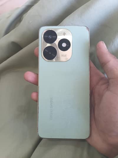 tecno spark 20c all ok just glass brack 4/128
