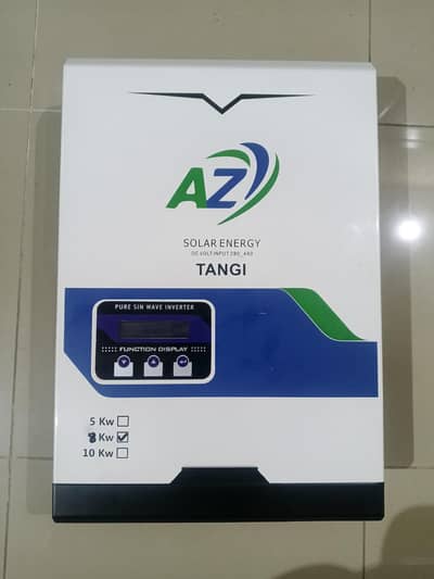 8KW SOLAR INVERTER ONE MONTH USED