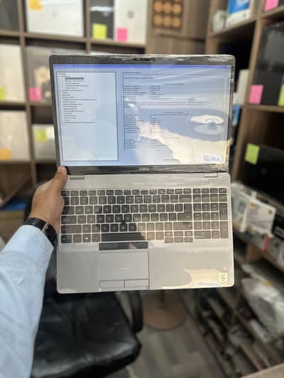 Dell Latitude 5511