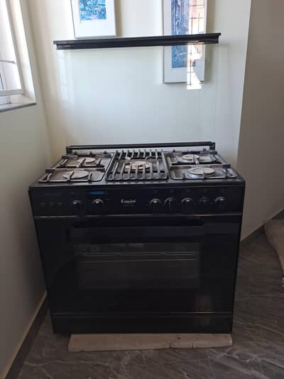 5 Burner Cooking Range for SALE