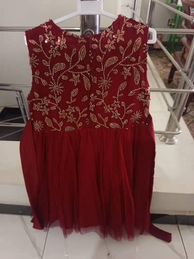 age 8-9 beautiful front back embroidered frock
