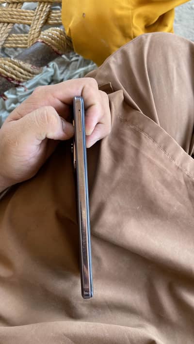 Vivo Y29