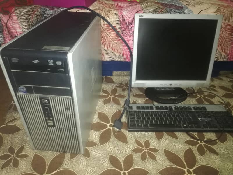 HP P5 COMPUTER 1