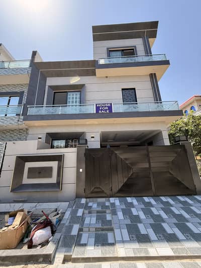 5 MARLA BRAND NEW CORNER + FACING PARK TRIPLE STORY HOUSE AVAILABLE FOR SALE IN CANAL GARDEN NEAR BAHRIA TOWN LAHORE