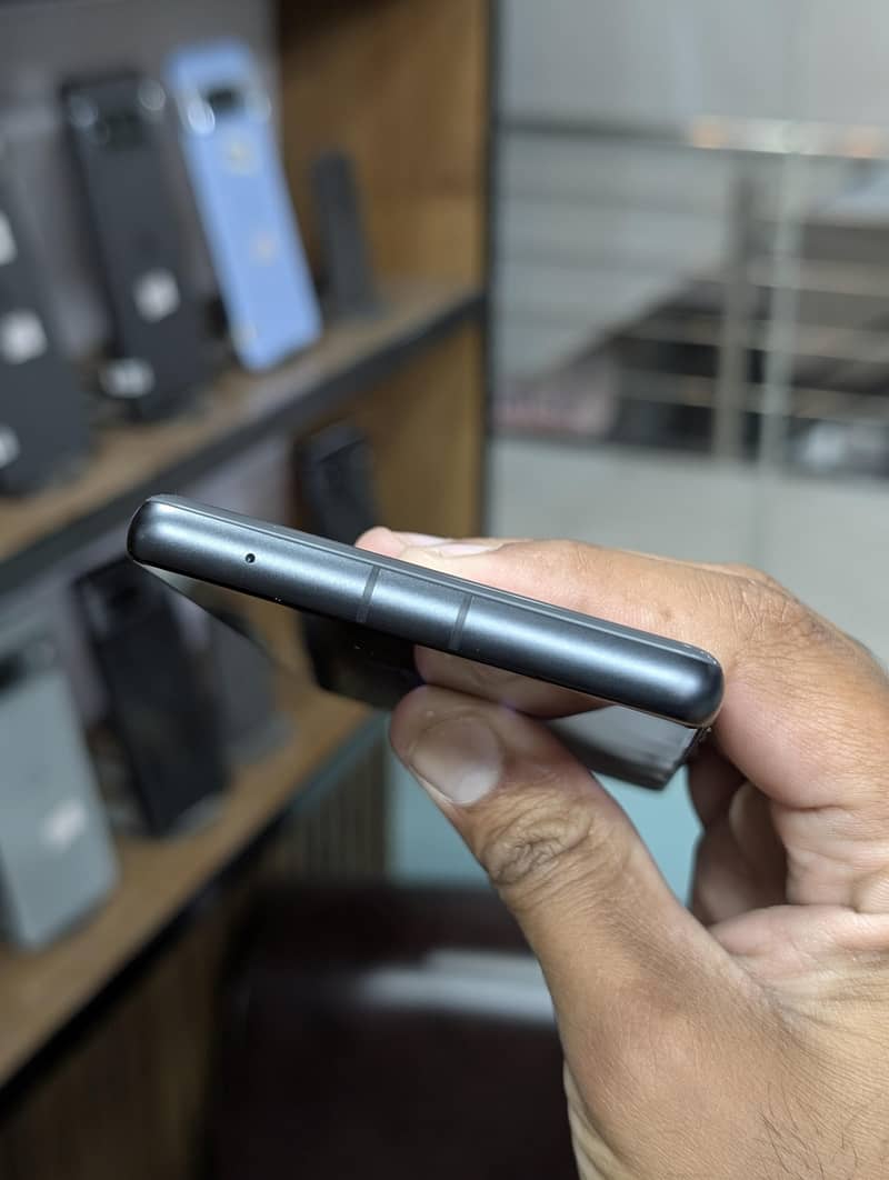 google Pixel 7a 3