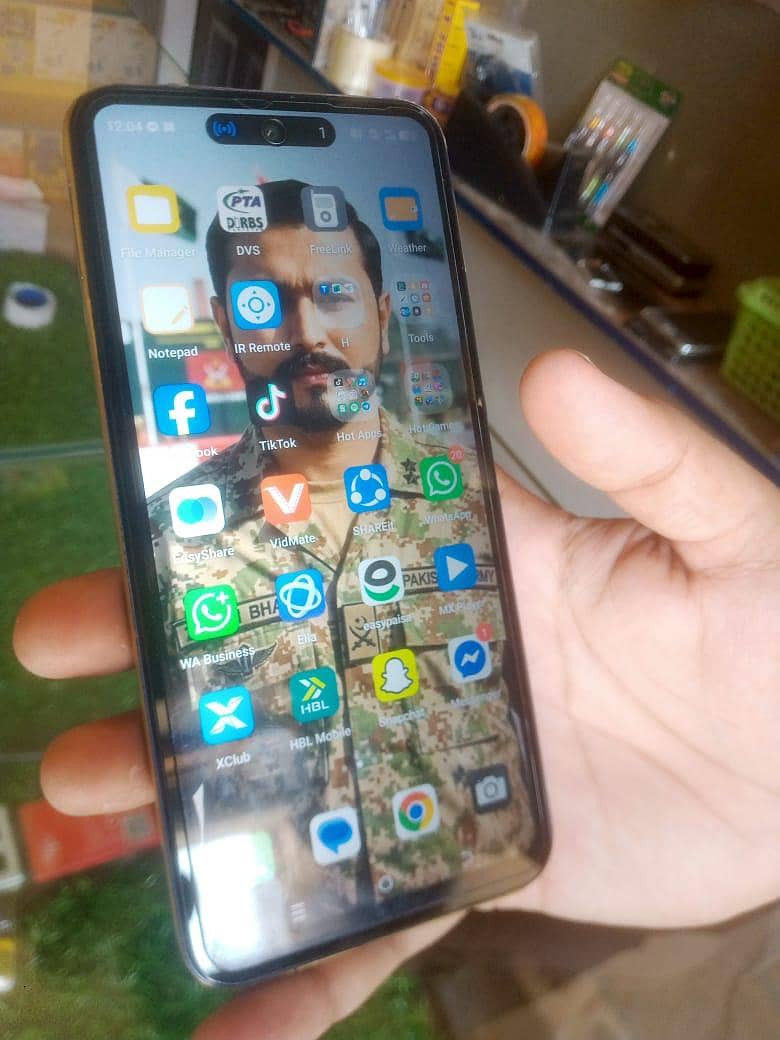 Tecno Spark 40 2