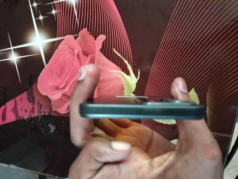 Realme C71 3