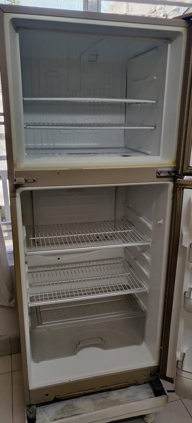 Dawlance Fridge 1