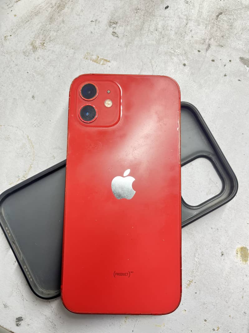iPhone 12 4