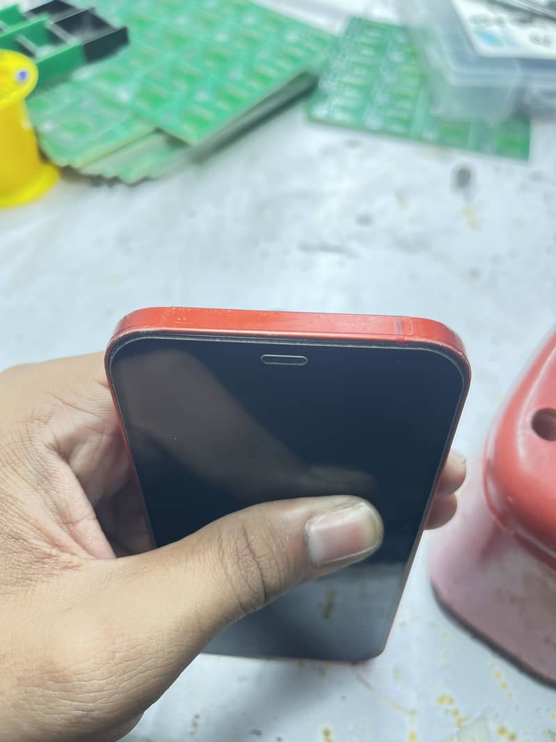 iPhone 12 5