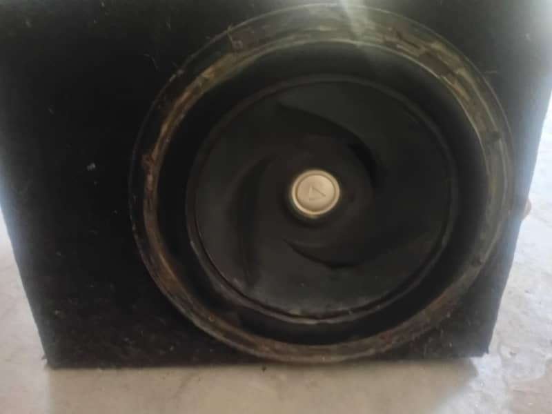 Base woofer 0