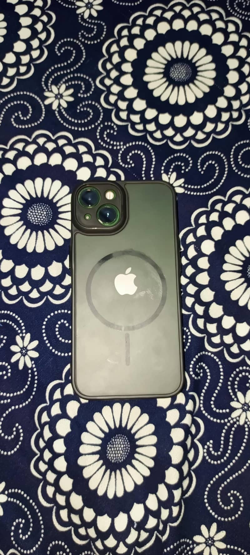 Apple iPhone 13 10