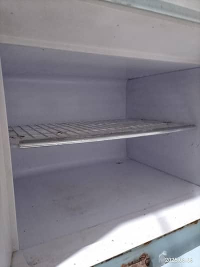 Medaum Size Fridge
