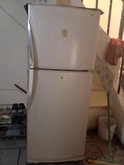 Dawlance freezer 2 door working in Best condition