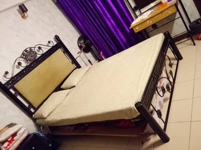 Bed Set | Queen Size Bed with Dressing Table Set | Bed for Sale